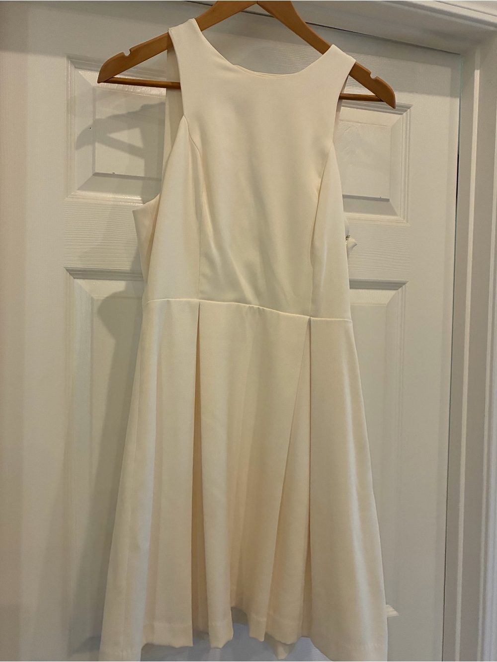 41 Hawthorn Ivory Fit & Flare Dress – Medium
